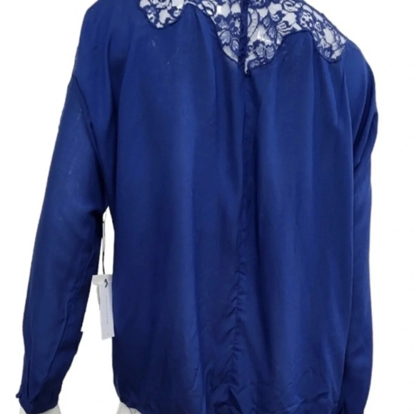VELVET By Graham & Spencer Dark Blue Lace Long Sleeves Top BNWT S/M - Picture 5 of 10